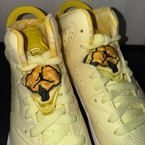 Jordan 6 Retro Dynamic Yellow Floral (GS) 4Y nwt - Picture 10 of 10
